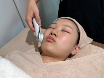 ビジュー(bjyou)の写真/【施術後メイクOK】光フェイシャル＋エレクトロポレーションでシワケア、毛穴引き締めが叶う♪