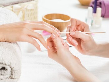 パラジェル登録サロン　Nail Salon Aryune　神戸元町の写真/パラジェル取り扱いサロン☆パラジェルに変更で健康的な美爪に◎自爪の薄さ/長さ/形などのお悩みを解消◎