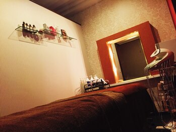 マムール(Beauty Salon Mamour)/ゆったりな空間//半個室3部屋