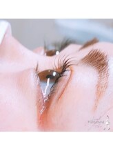 ウルティア(ulutia)/パリジェンヌラッシュリフト