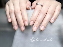 オーラ(Orla)/ガラスフレンチネイル
