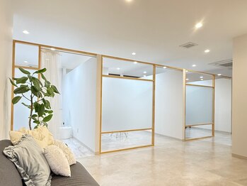 フレームス(FRAMES)