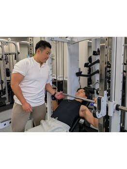 ジム・パーソナルトレーニング・加圧