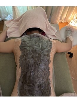 マキタ中国整体の写真/温感天然植物エキスパックで体の芯から温め,冷え・むくみを改善!不調もスッキリ解消◎健康的な美ボディへ♪
