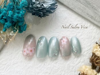 ヴィカ(Vica)/水色×ピンクの桜ネイル♪