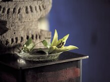 クロードモネ 東京駅丸の内店/サロン　内観