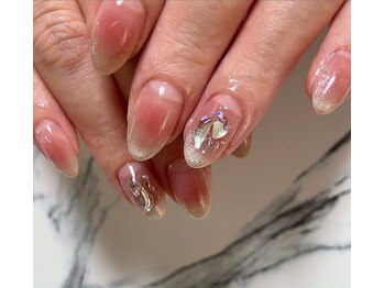 ネイルサロンアンドスクールラボ(LABO)/チーク×マグネット