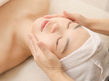 コトリ(kotori)の写真/ダウンタイムなし!《角質ケアピーリング》毛穴だけじゃなく、様々な肌悩みに対応◇