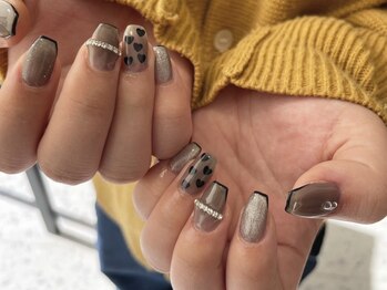 アース ネイルアンドアイラッシュ 甲府昭和店(HAIR & MAKE EARTH Nail&Eyelash)/ハートホロネイル