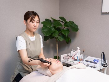 ボウ 名古屋店(VOEUX)の写真/【繰り返すニキビ・毛穴詰まりに◎】肌質改善フェイシャル 60分/14,300円 → 11,000円