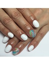 サニーサイドアップ ネイル(Sunny SideUp nail)/ホワイト×マットアート