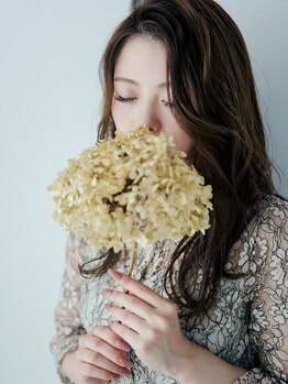 シェリ ザ ビューティー(Cheri the beauty)/LED×フラット