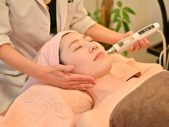 アンド ココノノ 六本木店(and CokoNono)