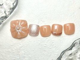 3.40種から選べるフットネイル