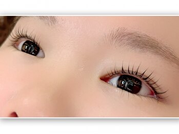 ニコラッシュ 富沢店(nicolash)の写真/新たに富沢フレスポにオープン！大人可愛いまつ毛デザインをご提案します♪