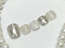 アイラッシュトウキョウドットライズ エキニア横浜店(TOKYO.RISE)/定額デザインフットネイル