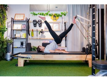 ジャングルジム 浜北店(JUNGLE GYM)/最新のピラティスマシンを完備