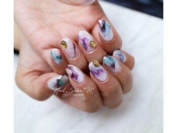 ネイルサロン R/スタイリングコース