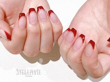 ステラヴィエ(Stellavie)/フレンチネイル