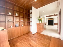 北欧ビンテージな店内は美容室併♪[LEDマツエク/まつげパーマ]