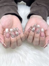 ロータスネイルミニョン(Lotus Nail mignon)/
