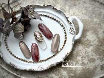 エレストゥ(ERES Tu)/