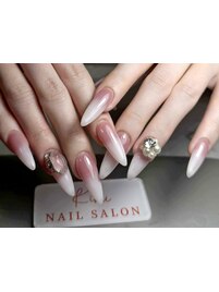 ベイビーブーマー/ホワイト/水光