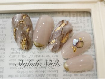 スタイリッシュネイルズ(Stylish Nails)/天然石風デザイ