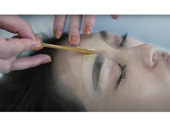 アオ 池尻大橋(ao.)/眉毛スタイリング