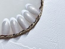 ラドール(La Dhole)/フレンチ(ベース マグネット)