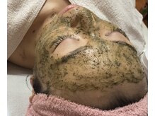 りらく洞 ゆうなの雰囲気（300種類の酵素でハーブピーリングお肌を育てる細胞美容で艶肌へ）