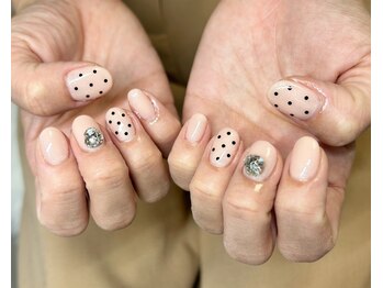 ネスレ ネイル(NESTLE NAIL)/ドットネイル