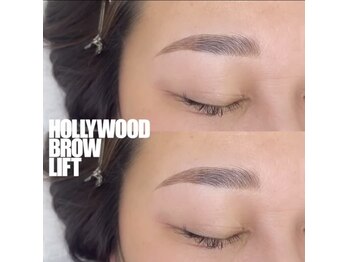 イルム(ILUM.)/【HBL】ハリウッドブロウリフト