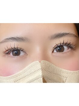 ナチュラル上品な目元にしたい