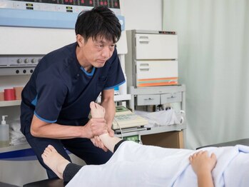 【肩こり専門】ボキボキしない熟練の技　こしじま整体院