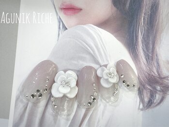 アグニークリッシェ(Agunik Riche)/【フラワーネイル】