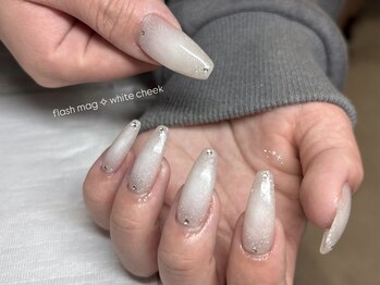 flash mag × cheek nail♪