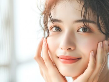 ビューティーサロン ココ 津島店(COCO)の写真/＼全国30店舗以上展開／初めての方も経験豊富なスタッフによる丁寧カウンセリング×施術で理想の目元に♪