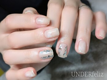 アンダーフェリス(UNDER feliz)/当店年間人気のニュアンスネイル