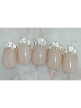 シンプル系（オフィス・日常）が得意