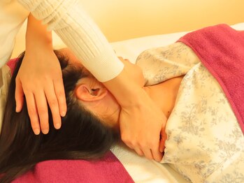 グラース エミュ(GRACE EMU)/首肩こり