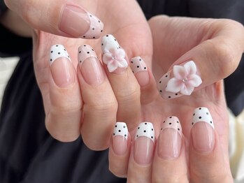 ドットミーバイシュエット(dot Me by chouette)/ぷくぷくフラワーネイル