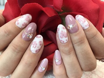 ふわっとヒョウ柄ネイル♪