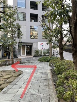 キノワ 六本木(Qinowa)/乃木坂駅からの道順5