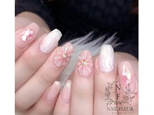 ネイルフルール/