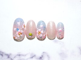 風に舞う桜ネイル全員￥8500