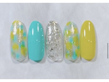 カルフールノア 北千住店(Carrefour noa)/トレンドデザイン