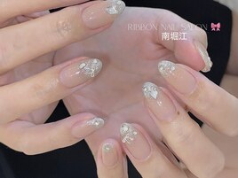 【先端キラキラネイル】