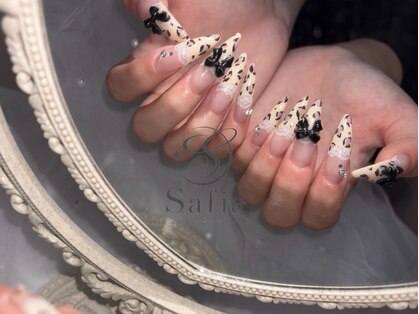 サフィアネイル 大阪駅前第3ビル(Safia nail)の写真