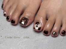 カルペ ディエム(Carpe diem)/牛柄ネイル